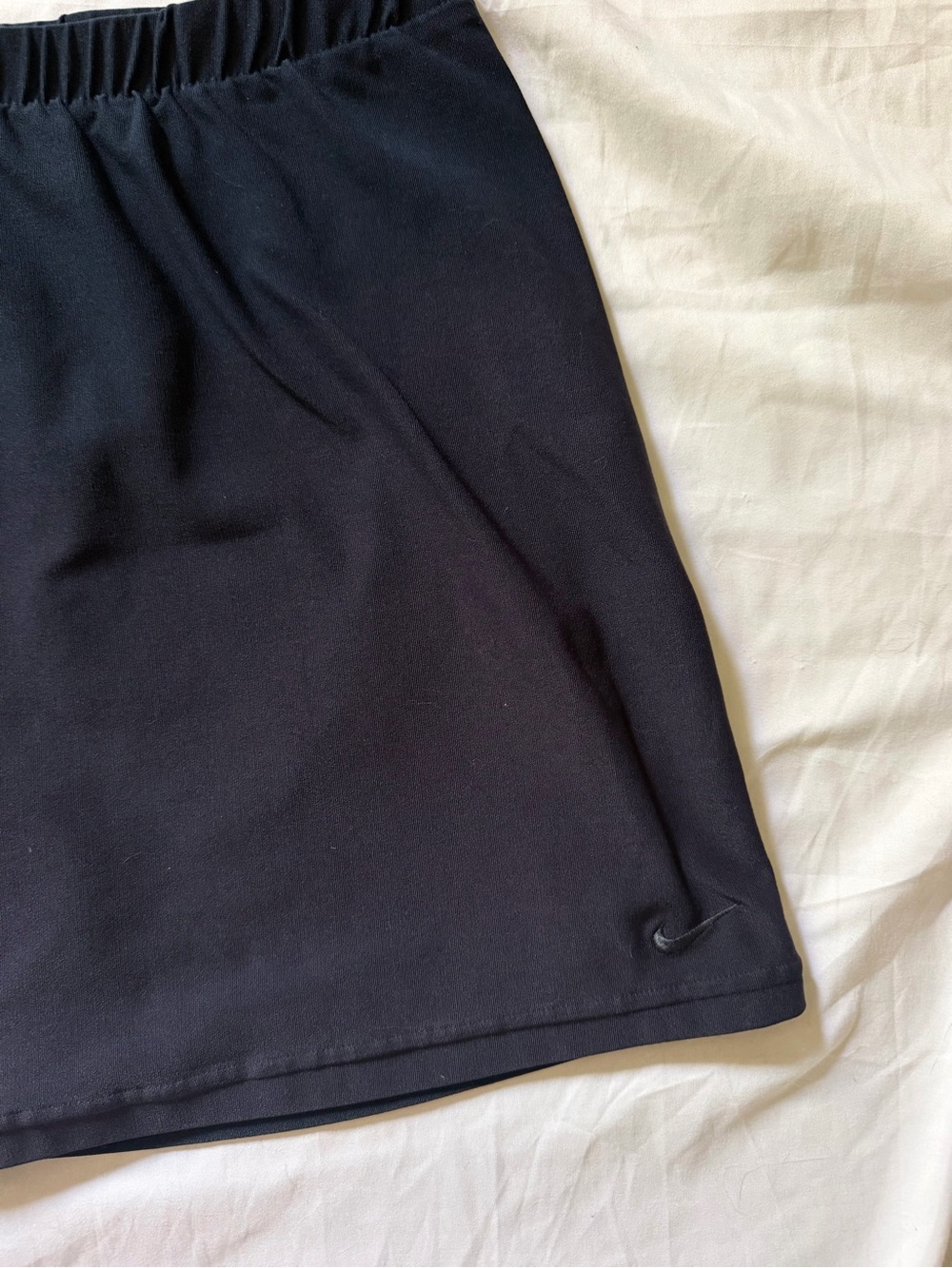 Nike Dri-Fit Womens Athletic Skirt Black Swoosh Size Large Tennis Golf Preppy - Picture 2 of 5